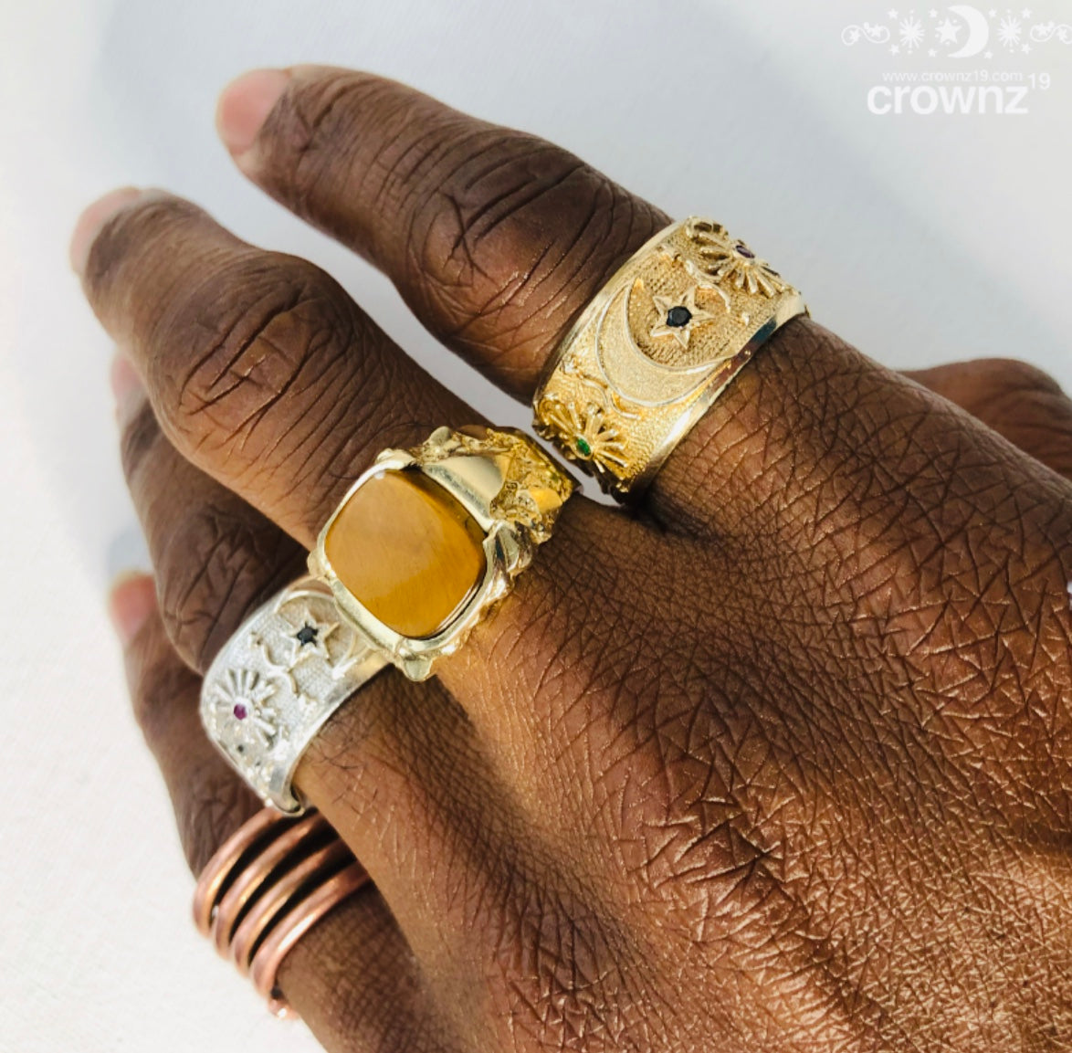Black star CrownZ ring