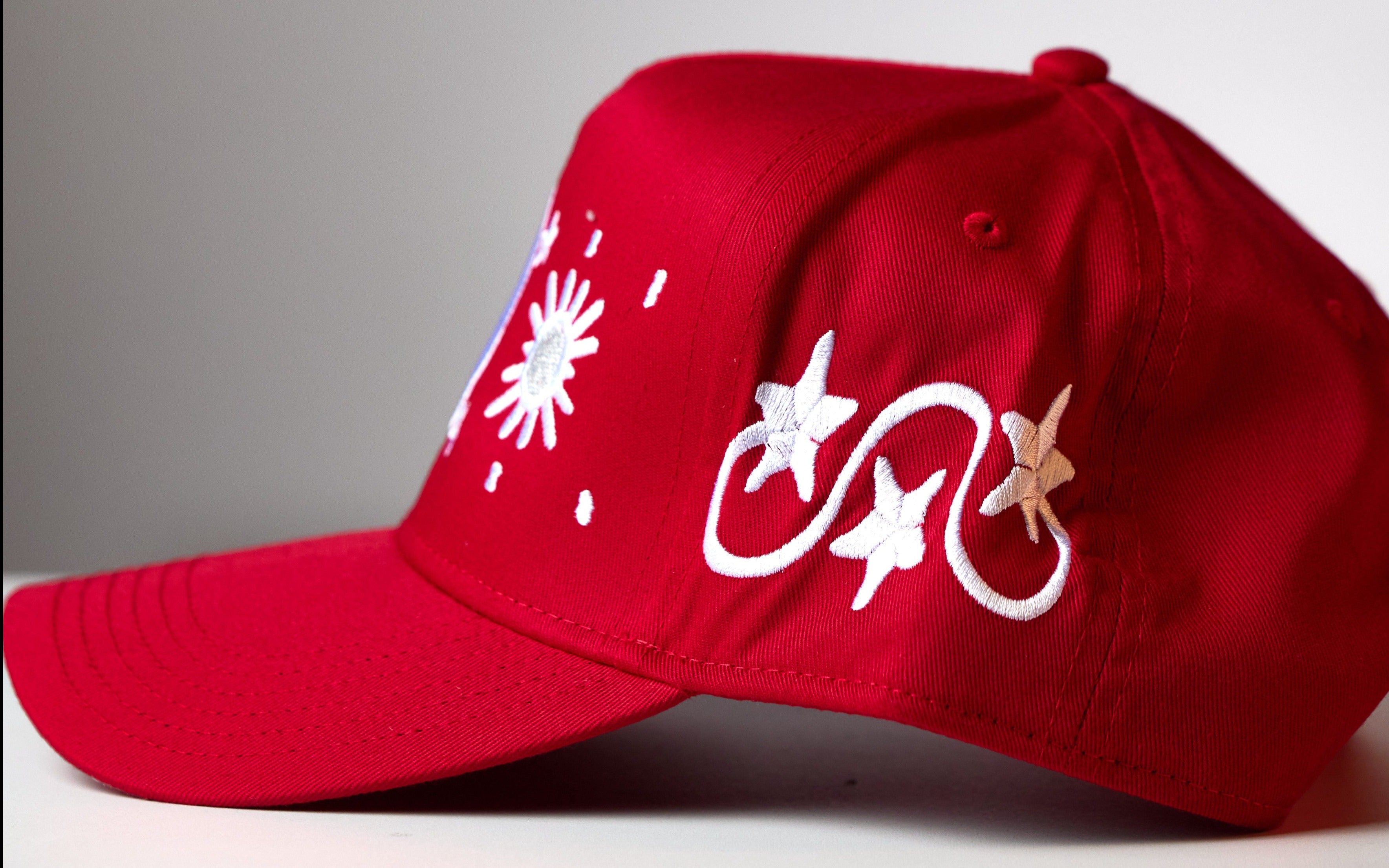 TOP CROWNZ ( Red/ wht)