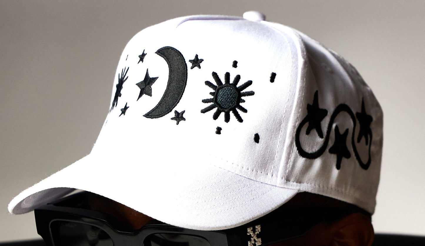 TOP CROWNZ ( Wht/ Blk)